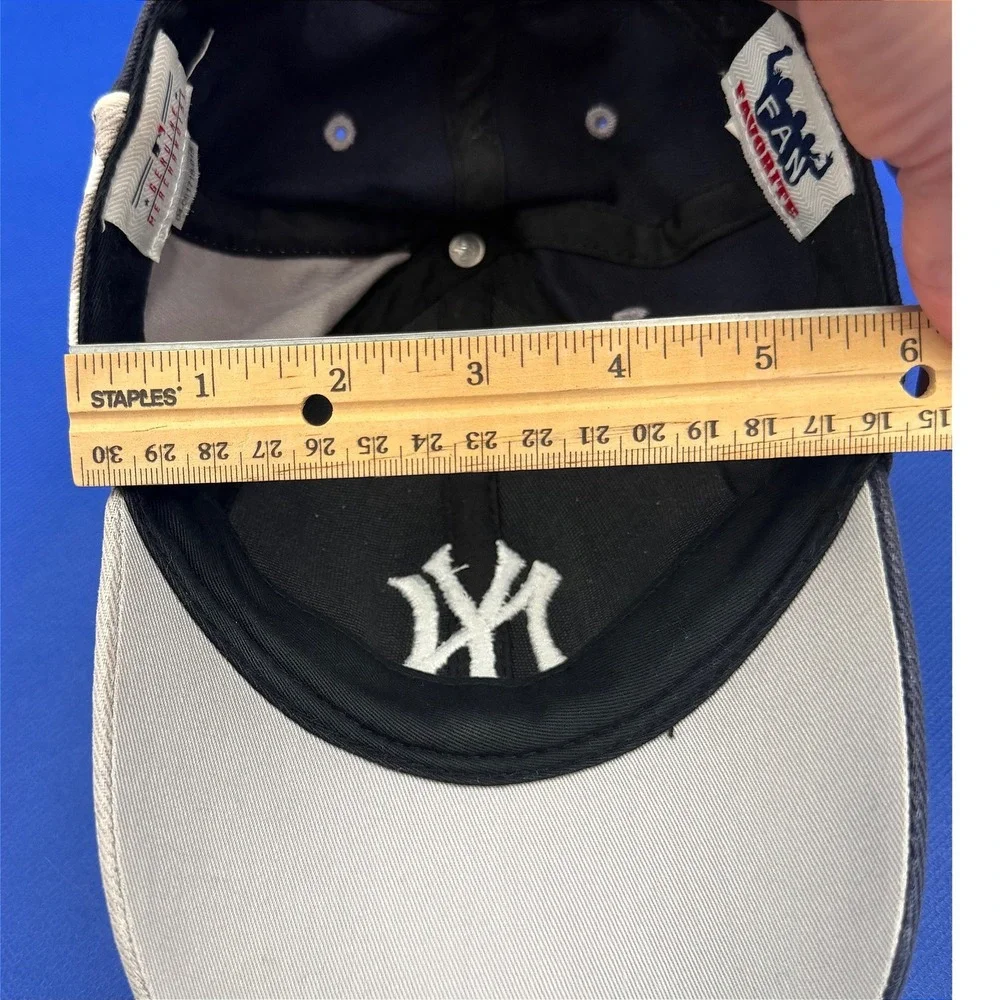 New York Yankees Hat MLB Baseball Cap Adjustable Fan Favorite Youth Fan OSFM Kid